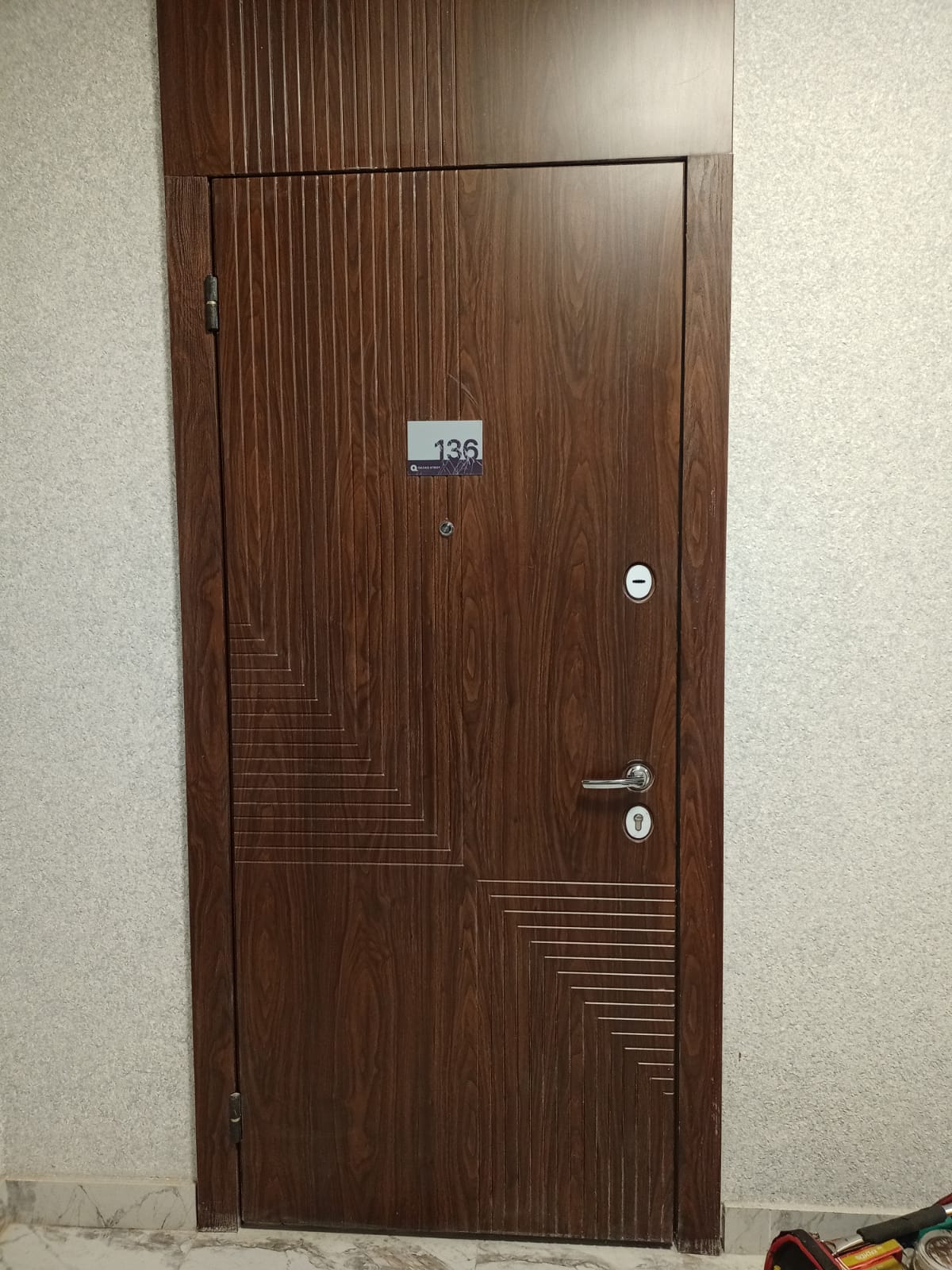 Фото двери после покраски